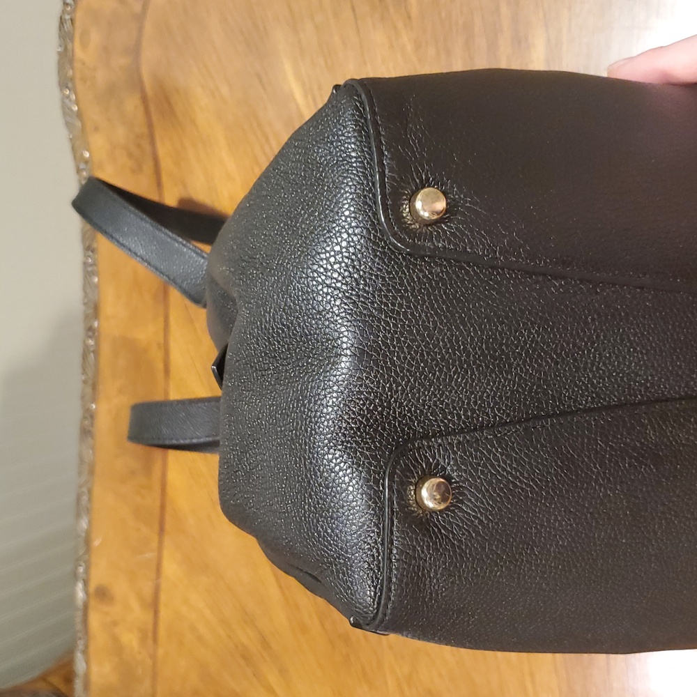 Coach Hadley Shoulder Bag - Picture 9 of 16